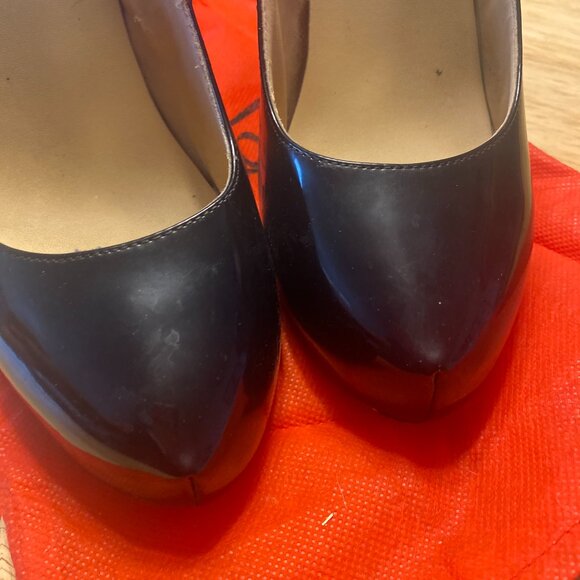 Designer Inspired Black Pumps Size 39 - Picture 9 of 12